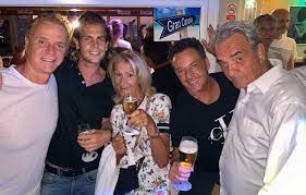 Wino omtzigt indeed recently is being sought by consumers around us, perhaps one of you personally. Facebook