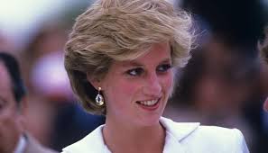 رسالة بخط يد الأميرة ديانا تعرض للبيع بمزاد لمن كتبتها وماذا جاء فيها صورة Princess Diana Princess Diana Facts Diana
