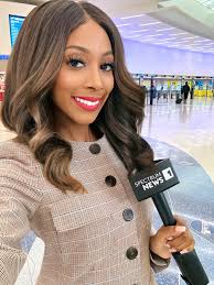 In the field. And if you look closely enough you can see me pondering which  flight to catch an hour from now since I'm already here lol  📺✏️🗒️💼✈️✨Jacket is @veronicabeard . . . #