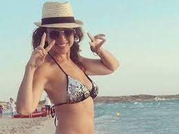 Jun 16, 2021 · cristina d'avena canta il suo inno di euro2020 con l'ep nel cuore solo il calcio. L Eterna Giovinezza Di Cristina D Avena A 53 Anni Strega Instagram Corriere It