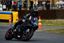 76 Name Hanno Brandenburger Nat Ger Club Team Mhb Racing Bike Suzuki Irrc Sb Race 2 Place 24 Laps 8 Best Lap 7 Best Time 0 Racing Bikes Imatra Suzuki