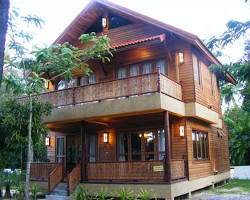 Hình ảnh về Nhà gỗ bằng gỗ thông
