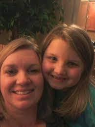 Stacy Hudgins's Instagram, Twitter & Facebook