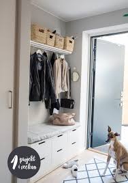 Hallen Ar Den Plats I Hemmet Som Manga Upplever Ar Den Hallen Hemmet Manga Plats Products Entryway Decor Small Hallway Inspiration Hallway Storage