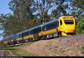 Railpictures Net Photo Ett303 Queensland Rail Walkers Hitachi Electric Tilt Train At Sunshine Coast Australia By Peter Readin Train Sunshine Coast Queensland