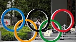 نتمنى أن يكون مع المنتخب الأولمبي في الأولمبياد، وأعتقد حتى الآن لا يوجد قرار بشأن مشاركته، لم يأت الرد من ليفربول، وبالتأكيد لو شارك سيكون داعمًا. Ø¹Ø¶Ùˆ Ø¨Ø§Ù„Ù„Ø¬Ù†Ø© Ø§Ù„Ø£ÙˆÙ„Ù…Ø¨ÙŠØ© Ø§Ù„Ø¯ÙˆÙ„ÙŠØ© ÙŠØ³ØªØ¨Ø¹Ø¯ Ø¥Ù…ÙƒØ§Ù†ÙŠØ© Ø¥Ù„ØºØ§Ø¡ Ø£ÙˆÙ„Ù…Ø¨ÙŠØ§Ø¯ Ø·ÙˆÙƒÙŠÙˆ Rt Arabic