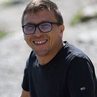 Alex Csiszar's Instagram, Twitter & Facebook