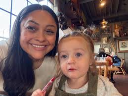 Ericka Portillo 💖 (@lizzyxezri)