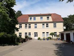Möchtest du eine wohnung in waren/müritz mieten, musst du also nicht mehr gezielt provisionsfreie wohnungen suchen. 2 Raum Wohnung Mieten Waren Muritz 2 Zimmer Mietwohnungen Waren Muritz 1a Immobilienmarkt De