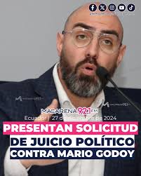 𝐏𝐫𝐞𝐬𝐞𝐧𝐭𝐚𝐧 𝐬𝐨𝐥𝐢𝐜𝐢𝐭𝐮𝐝 𝐞𝐧 𝐜𝐨𝐧𝐭𝐫𝐚 𝐝𝐞 𝐌𝐚𝐫𝐢𝐨  𝐆𝐨𝐝𝐨𝐲 El asambleísta de Construye, Jorge Peñafiel, presentó una  solicitud de juicio político en contra del presidente del Consejo de la  Judicatura, Mario Godoy. El pedido