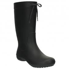 Hallo und herzlich willkommen auf unserer seite. Crocs Women S Crocs Freesail Rain Boot Gummistiefel Gr W6 Schwarz Test Bewertung Auf Outsidestories
