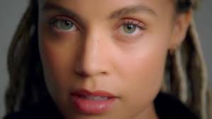 Barbara Sutherland Berry, Independent cabi Stylist