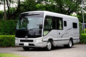 新エンジンを得たランドホームを試乗 | キャンピングカースタイル