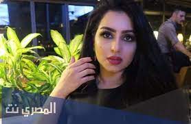 ثارت مشاهد الهدايا الثمينة جدا، ومنها سيارة رولز رويس فاخرة جدا وباهظة الثمن، الكثيرين على وسائل التواصل الاجتماعي، الذين شاركوا هذه المشاهد على صفحاتهم. Oocsdyxsxajjhm