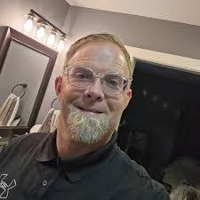 Chris Canote's Instagram, Twitter & Facebook