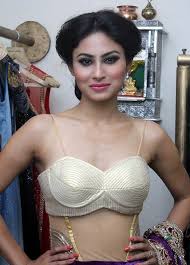 An actress is a woman who plays character roles in stage plays serial actress photos, videos and interesting stuffs. Pin On Noo