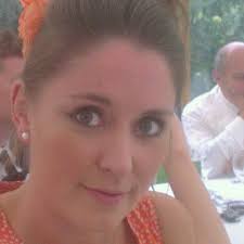 Emma Leavesley (@LeavesleyEmma)