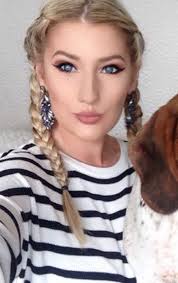 This girl live tweeted through being stood up