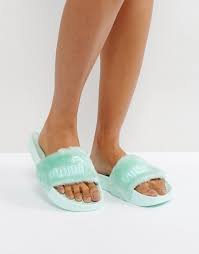 Puma X Fenty Claquettes En Fausse Fourrure Asos Nous sommes déstockeurs depuis plus de 35 ans et proposons actuellement des baskets hommes puma.ce sont des collections très récentes. puma x fenty claquettes en fausse fourrure