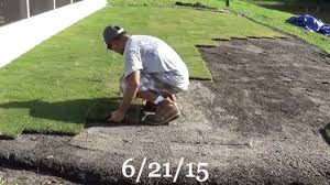 Building an outdoor putting green is a whole lot of work but it can be done without breaking the bank. Diy Backyard Putting Green Youtube