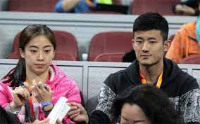 Sampai akhirnya tahun 2013, chen dan wang muncul ke publik dan terlihat sedang berpegangan tangan. Badminton Couple Chen Long Wang Shixian Lose In Australian Open Quarters Badmintonplanet Com