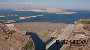 1983 yılında inşaatı başlamış olan baraj 1992 yılında işletmeye açıldı. Ataturk Baraji Adiyaman Sanliurfa Havadan Cekim 4k Youtube