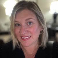 Danielle Olds's Instagram, Twitter & Facebook