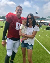 Nick foles and his wife are opening up about their devastating miscarriage. Nick Foles And His Wife Tori Foles Spent The Offseason Raising Awareness For Pots Learn More About Tori S Health Battles And How Sports Couples Wife Health