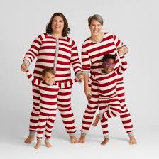 15 Matching Family Christmas Pajamas That Are As Adorable As They Are Eye Roll Inducing Huffpost Life