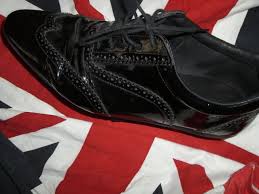 The Pete Doherty Shoes Photo Et Image Africa Sneakers Are Freaking Concours Images Fotocommunity