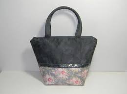 Tuto Sac A Main Suedine Et Sequins Double Avec Zip Bienvenue Chez Crealoutre Tuto Sac A Main Tuto Sac Sac