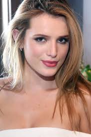 Here you can find information about her and all of her films, an extensive photo gallery housing over 1,000 pictures. Bella Thorne Transgender Fan Tweet Teen Vogue
