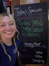 🧠🍻 TRIVIA NIGHT with AMBER! 🍻🧠 Think you're smarter than your  bartender? Prove it. Join us TONIGHT at The Side Bar Tavern as Amber takes  the mic and brings the questions —