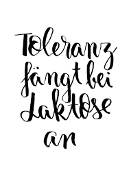 Toleranz Von Brushmeetspaper Typografie Symbole Zitate Slogans Schwarz Weiss Juniqe Weitere Designs Auf Www Ju Toleranz Zitate Poster Poster Online