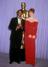 Guiltypleasing reblogged this from 1990sgirls. The 62nd Annual Academy Awards Denzel Washington And Geena Davis 1990 Famousfix Com Post