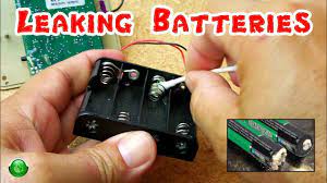 Find out how to clean contacts! Easily Clean Battery Damage In Electronics Youtube Cleaning Power Tool Batteries Battery Hacks