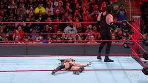 Search, discover and share your favorite chokeslam gifs. Braun Strowman Crushes Kane S Throat In Brutal Steel Chair Attack Raw Nov 27 2017 On Make A Gif