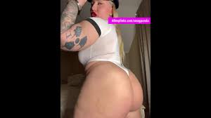 Swag Panda twerk hard in cop suit