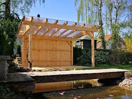 Die freistehende überdachung ist ideal, wenn sie keinen anschluss an das mauerwerk wünschen (z. Terrassenuberdachung Aus Holz Vom Zimmerer Freistehend Ropfl