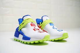 pharrell x nerd x adidas nmd human race 情侶款同學會拼色人類前衛慢跑鞋白紅藍熒光綠 adidas nmd pharrell sneakers