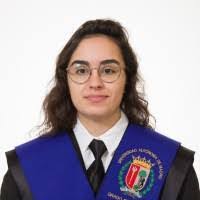 Carla Fraga's Instagram, Twitter & Facebook