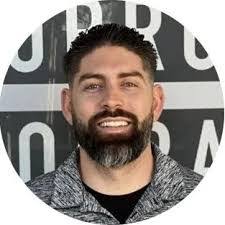 Thomas Picha's Instagram, Twitter & Facebook