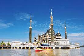 It was opened in 2008 on an island in the terengganu river just 1.2km from the terengganu state museum on the. Harga Tiket Taman Tamadun Islam Utk 2021 Peta Ke Sini
