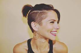 Https Www Facebook Com Kratkovlasky Photos Pcb 2129949347222160 2129947540555674 Type 3 Theater Short Hair Styles Man Bun Hairstyles Hair Styles