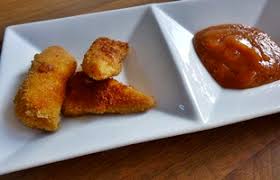 Rezept Mini Hahnchenschnitzel Chicken Nuggets Mit Currysauce Huettenhilfe De