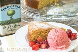 Olive Oil Cake With Strawberry Gelato And Macerated Strawberries Strawberry Cakes Macerated Strawberries Olive Oil Cake