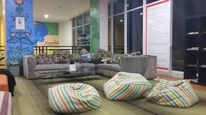 Berjenis kursi santai, produknya cocok untuk ruang minimalis. Ruang Santai Picture Of Edu Hostel Jogja Yogyakarta Region Tripadvisor