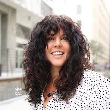 Curly Hair Hairstyles Long Mens Hairstyles Curly Musttry 14 Must Try Hairstyles For Long Curly Hair Uzun Kivircik Saclar Dogal Bukleli Sac Sac Stilleri