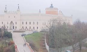 Obecnie znajduje się tutaj muzeum okręgowe. Lublin Unterkunfte Lublin Nutzliche Informationen Unterkunfte Www Nocowanie Pl Unterkunfte Quartieren On Line Buchung
