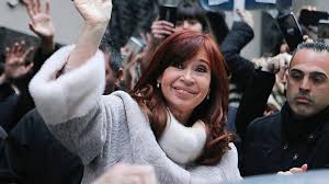 Now, all eyes will be on cristina. Argentinien Kommt Cristina Kirchner Zuruck Der Spiegel